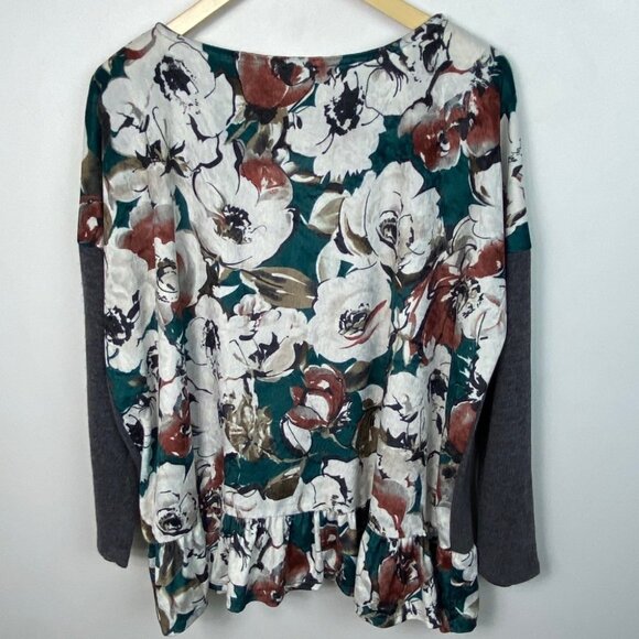 Entro Floral Long Sleeve Velvet Back Peplum Sweater Size Large Grey Top Bohemian - Picture 7 of 7